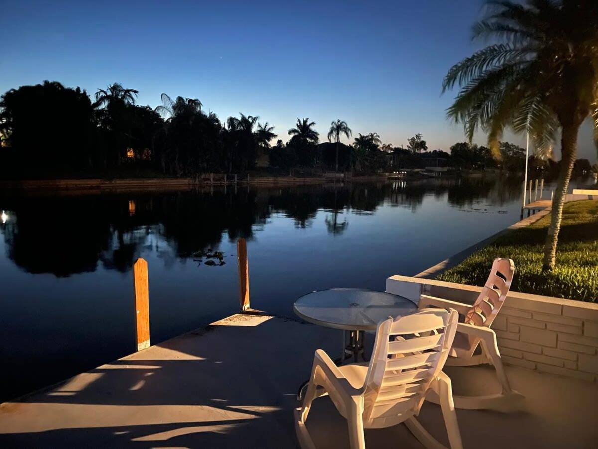 Hidden Secret Waterfront Retreat Villa Cape Coral Eksteriør bilde
